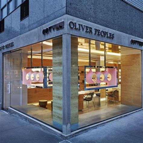 oliver peoples retailers near me.